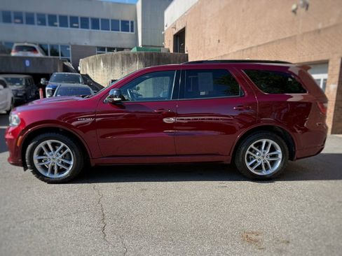 Used 2023 Dodge Durango R/T AWD/4WD image 16