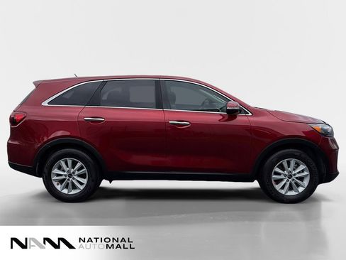 Used 2019 Kia Sorento FWD image 6