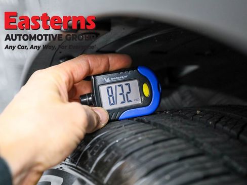 Used 2023 Hyundai Santa Fe Limited image 29