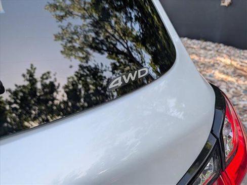 Used 2024 Mitsubishi Outlander Sport ES AWD/4WD image 18