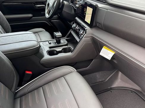 New 2026 GMC Sierra 1500 AT4X w/ LPO, Black Badging Package image 17