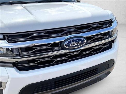 Used 2022 Ford Expedition King Ranch image 28