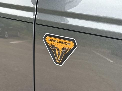 Certified 2024 Ford Bronco Badlands AWD/4WD image 10
