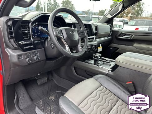 Used 2026 Chevrolet Silverado 1500 ZR2 image 9