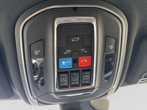 New 2026 Jeep Grand Cherokee Limited AWD/4WD image 26