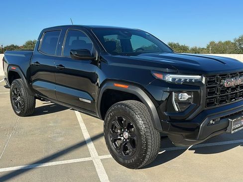 Used 2024 GMC Canyon Elevation w/ Convenience Package image 14