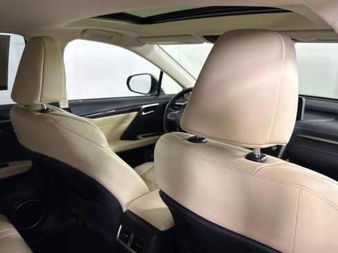 Used 2022 Lexus RX 350L Luxury w/ Accessory Package (Z1) FWD image 32