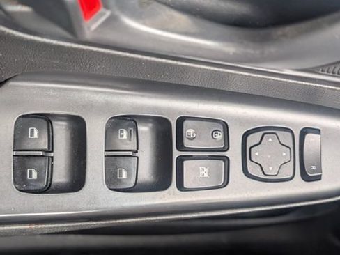 Used 2019 Hyundai Kona SE FWD image 33