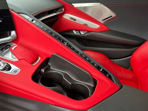 Used 2023 Chevrolet Corvette Stingray Preferred Cpe w/ Z51 Performance Package RWD image 29