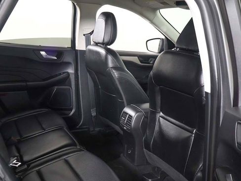 Used 2022 Ford Escape SEL FWD image 30