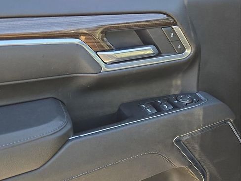 Used 2025 Chevrolet Silverado 1500 LT image 22