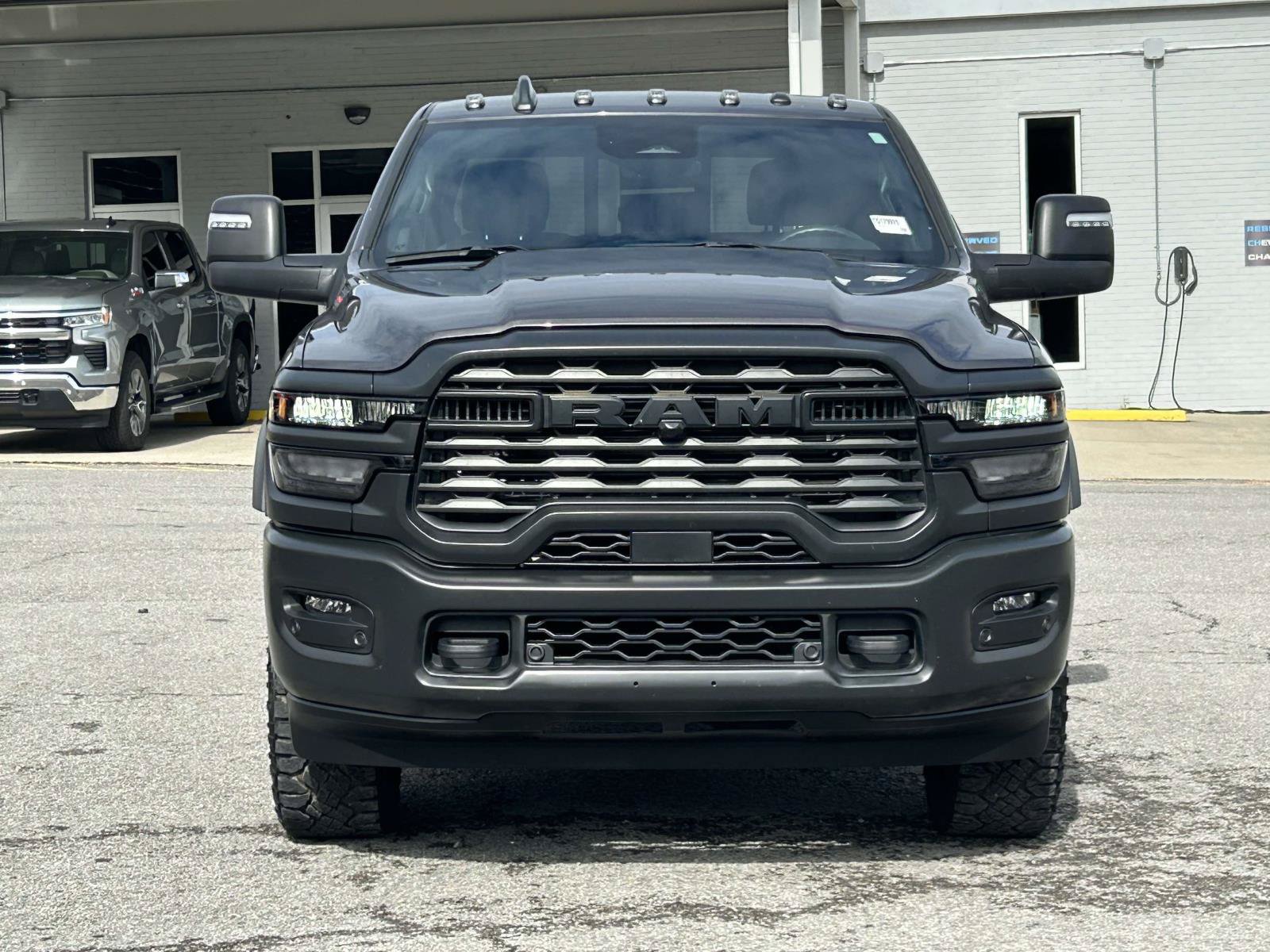 Used 2026 RAM 2500 Warlock AWD/4WD image 2