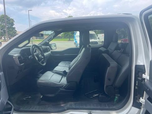 Used 2023 Ford F150 XL RWD image 8