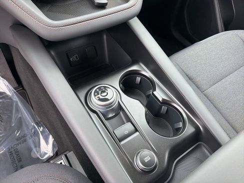 New 2026 Ford Explorer Active RWD image 23