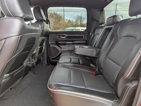 Used 2024 RAM 1500 Laramie image 19