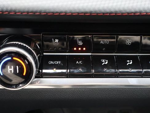 New 2026 Chevrolet Equinox RS w/ Convenience Package III FWD image 30