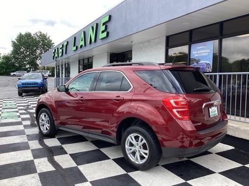 Used 2017 Chevrolet Equinox LT w/ Convenience Package FWD image 5