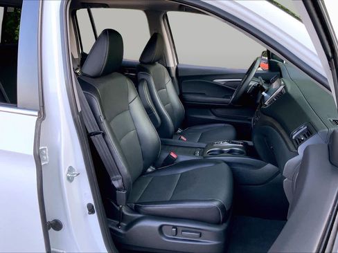 Used 2023 Honda Ridgeline RTL image 8