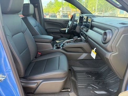 New 2026 Chevrolet Colorado Trail Boss AWD/4WD image 15