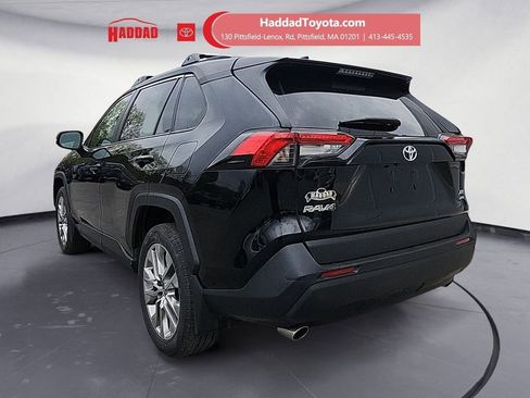 Used 2023 Toyota RAV4 XLE Premium AWD/4WD image 3