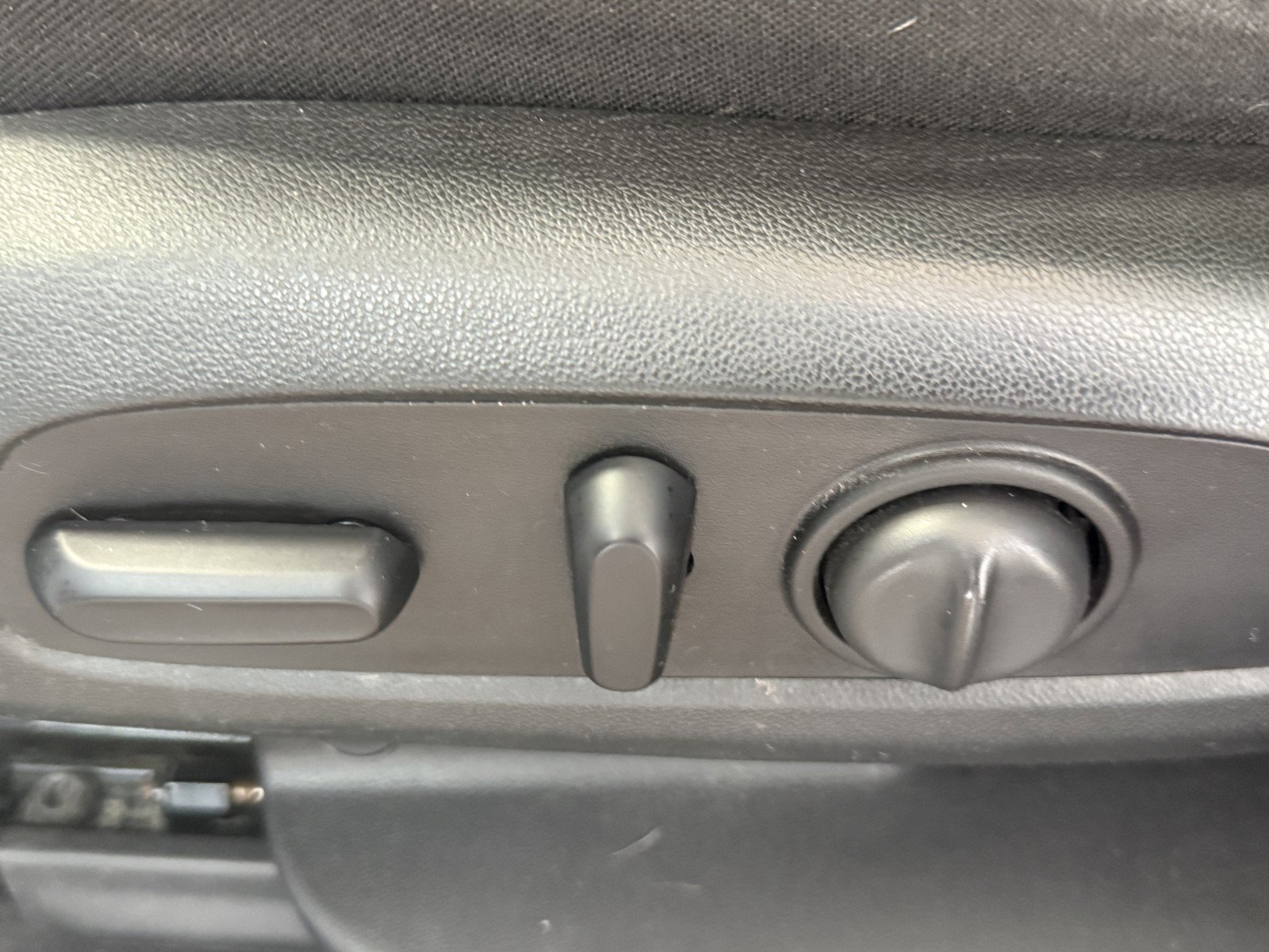 Used 2021 GMC Acadia AT4 w/ LPO, Floor Liner Package AWD/4WD image 24