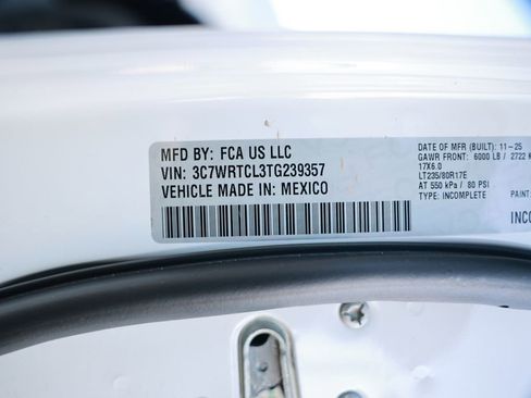 New 2026 RAM 3500 Tradesman image 32