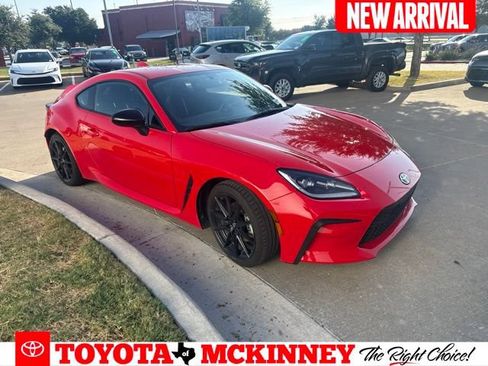 Used 2024 Toyota GR86 Premium RWD image 1