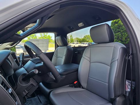 New 2026 RAM 3500 Tradesman AWD/4WD image 21