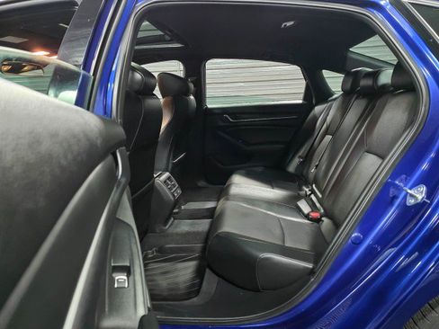 Used 2021 Honda Accord Sport image 15