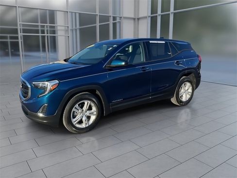 Used 2019 GMC Terrain SLE image 4