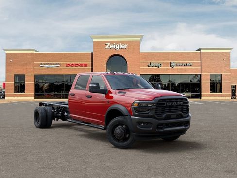 New 2026 RAM 5500 Tradesman AWD/4WD image 5
