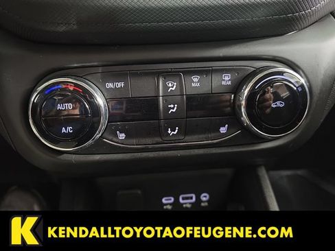 Used 2023 Chevrolet TrailBlazer LT w/ Convenience Package AWD/4WD image 19