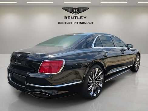 New 2025 Bentley Flying Spur Plug-In Hybrid AWD/4WD image 5