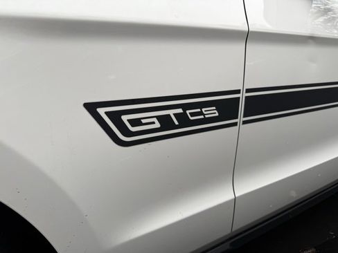 Used 2012 Ford Mustang GT Premium image 21