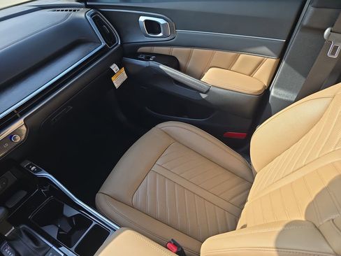New 2026 Kia Sorento SX Prestige image 16