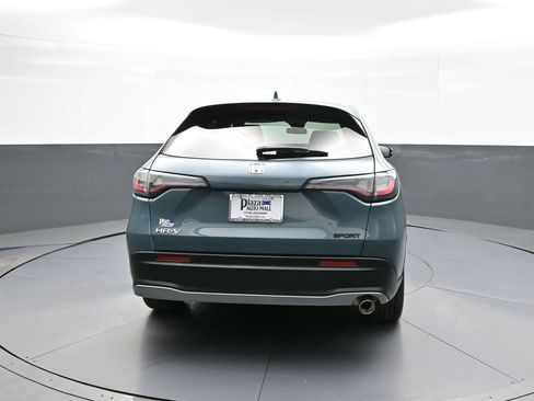 Certified 2025 Honda HR-V Sport image 7