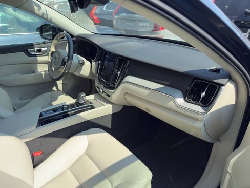 Certified 2024 Volvo XC60 T8 Plus w/ Climate Package image 20