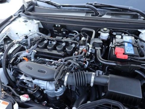 Used 2025 Honda Accord SE image 38