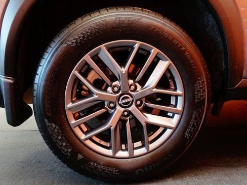 Certified 2023 Nissan Rogue S image 82