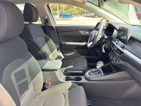 Used 2021 Kia Forte Sedan image 27