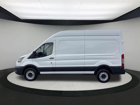 Used 2024 Ford Transit 250 148 High Roof w/ Load Area Protection Package RWD image 5