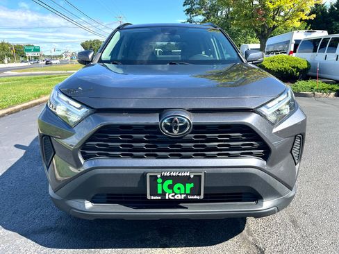 Used 2022 Toyota RAV4 XLE w/ Carpet Mat Package (TMS) image 3