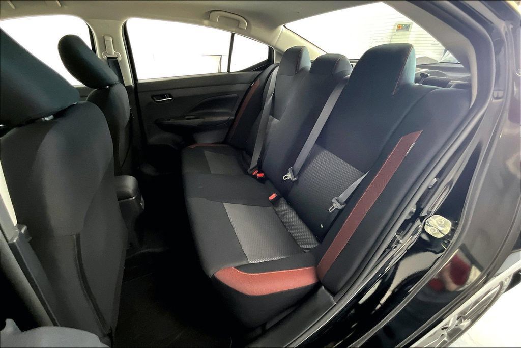 New 2025 Nissan Versa SR w/ Trunk Package FWD image 12