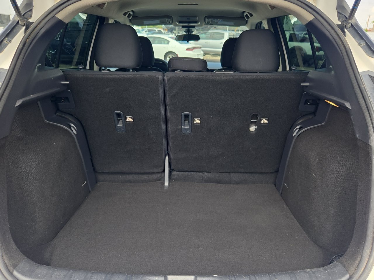 Certified 2024 Nissan Kicks SV FWD image 12