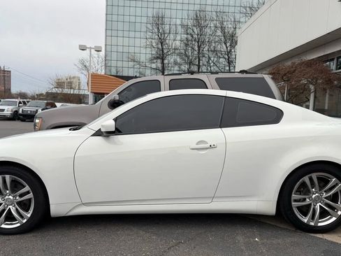 Used 2009 INFINITI G37 Journey w/ Premium Pkg image 4