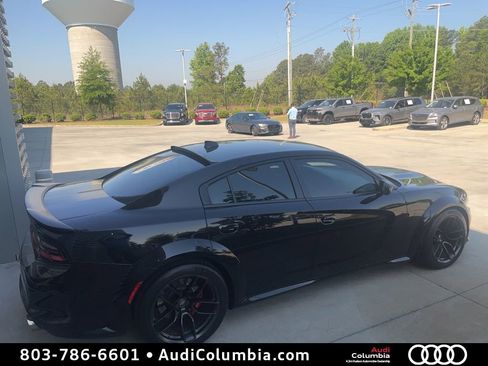 Used 2022 Dodge Charger Scat Pack RWD image 4
