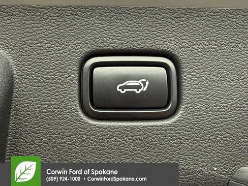 Used 2025 Kia Sportage X-Pro Prestige AWD/4WD image 18