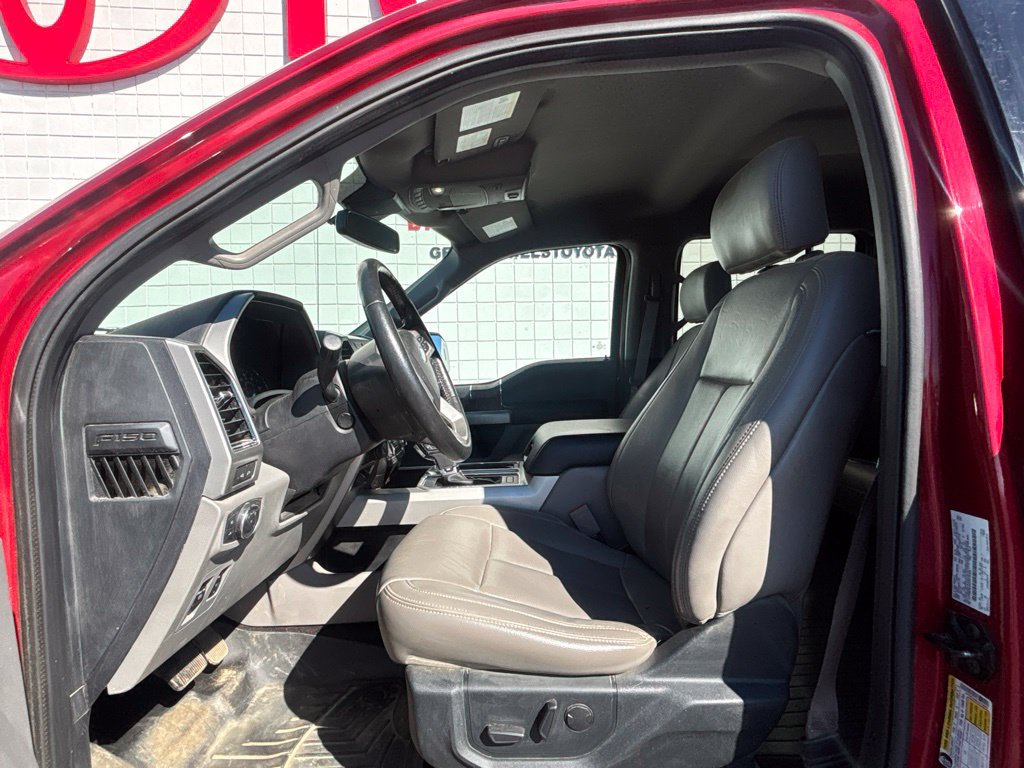 Used 2020 Ford F150 Lariat w/ Equipment Group 502A Luxury AWD/4WD image 4