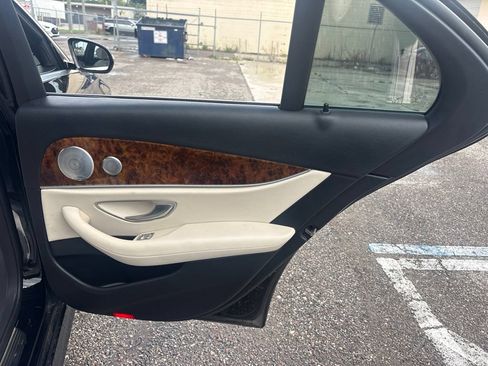 Used 2018 Mercedes-Benz E 300 image 16