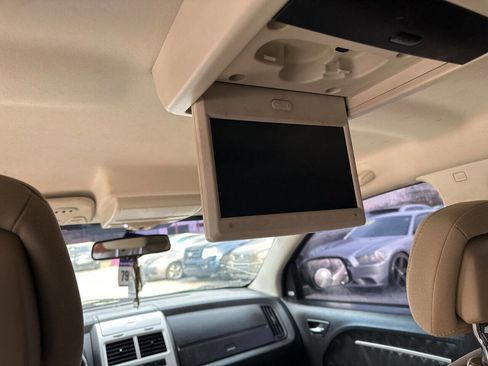 Used 2010 Dodge Journey SXT w/ Rear Seat Video Group image 15